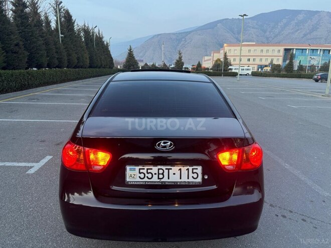 Hyundai Elantra 2008, 269,785 km - 2.0 л - Şəki