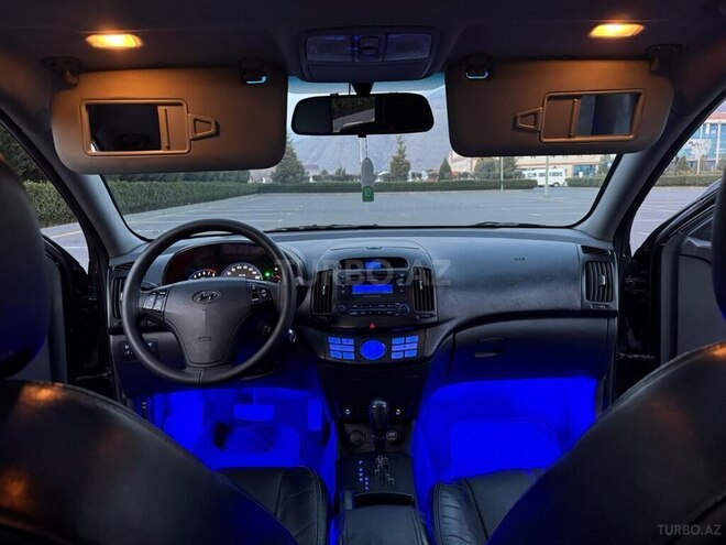 Hyundai Elantra 2008, 269,785 km - 2.0 л - Şəki
