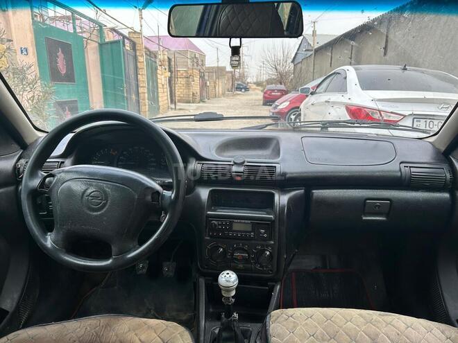 Opel Astra 1995, 500,000 km - 1.7 л - Bakı