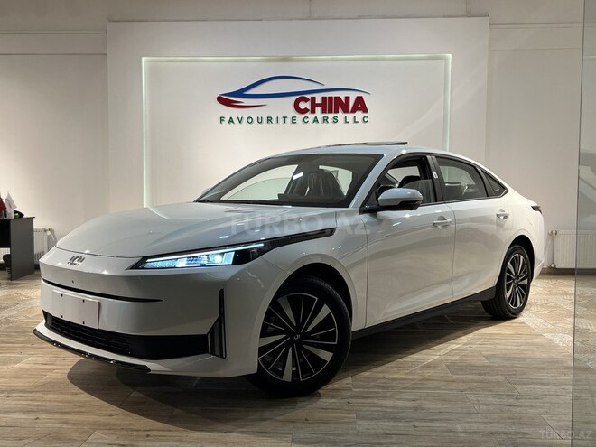 Changan Qiyuan A05-4