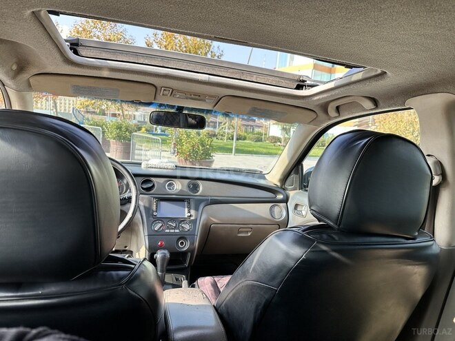 Mitsubishi Outlander 2003, 340,000 km - 2.4 л - Bakı
