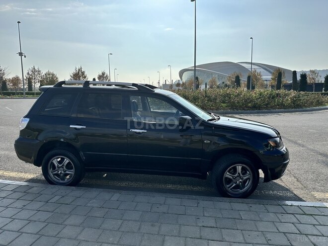 Mitsubishi Outlander 2003, 340,000 km - 2.4 л - Bakı