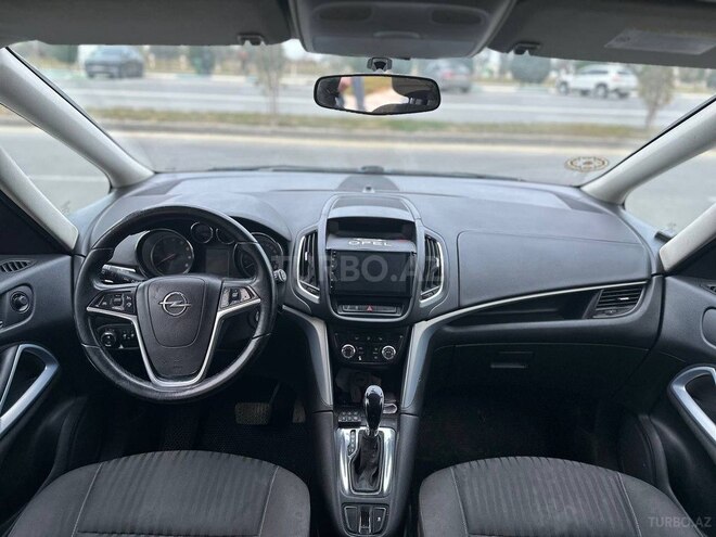 Opel Zafira 2016, 120,987 km - 1.4 l - Bakı