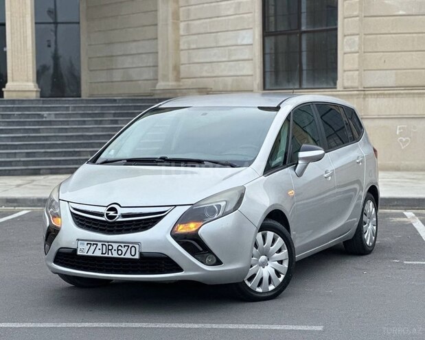 Opel Zafira 2016, 120,987 km - 1.4 l - Bakı