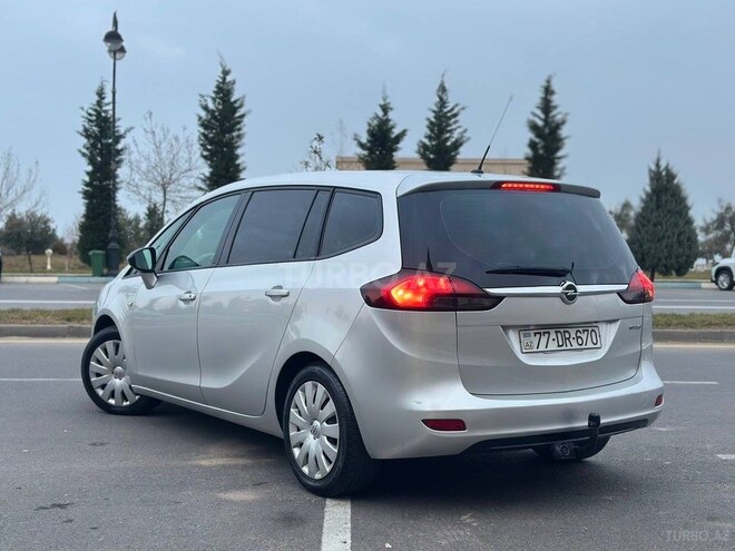 Opel Zafira 2016, 120,987 km - 1.4 l - Bakı