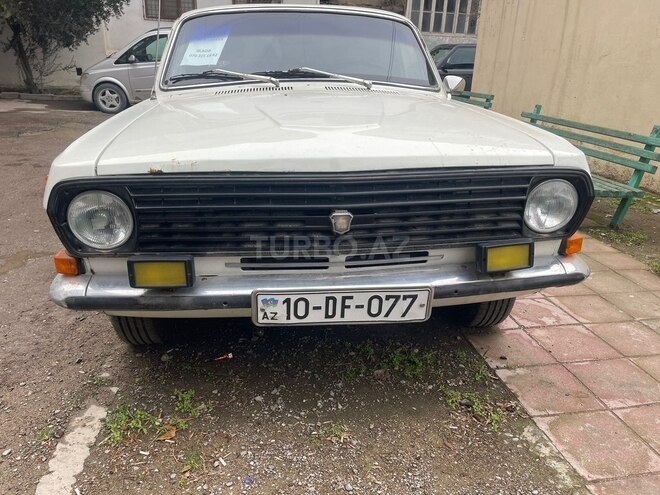 GAZ 24 1983, 229,000 km - 2.4 l - Bakı