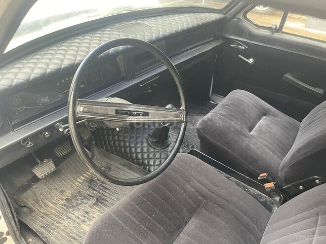 GAZ 24 1983, 229,000 km - 2.4 l - Bakı