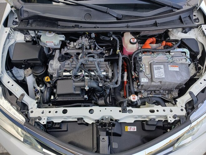 Toyota Corolla Fielder-11