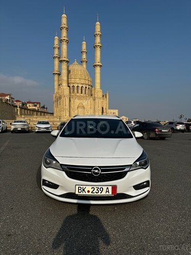 Opel Astra 2016, 174,400 km - 1.6 l - Bakı