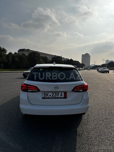 Opel Astra 2016, 174,400 km - 1.6 l - Bakı
