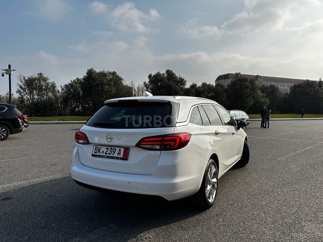 Opel Astra 2016, 174,400 km - 1.6 l - Bakı