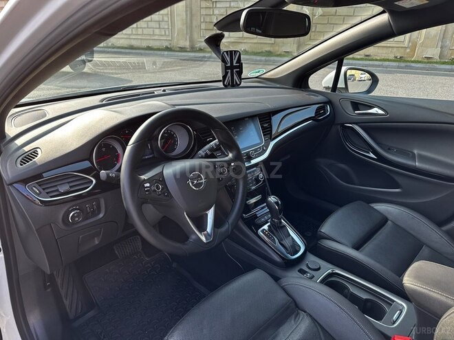 Opel Astra 2016, 174,400 km - 1.6 l - Bakı