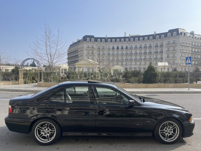 BMW 530 2001, 310,000 km - 3.0 л - Bakı