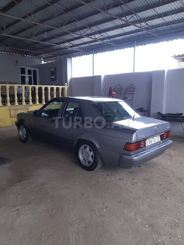 Mercedes 190 1992, 340,000 km - 2.0 l - Şirvan