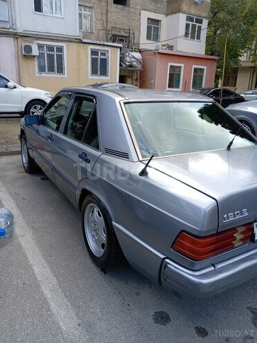 Mercedes 190 1992, 340,000 km - 2.0 l - Şirvan