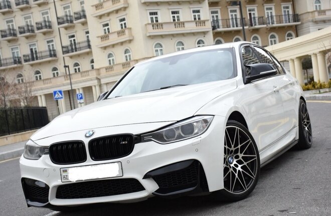 BMW 320-2