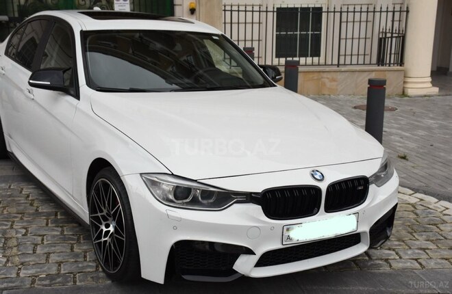 BMW 320-3