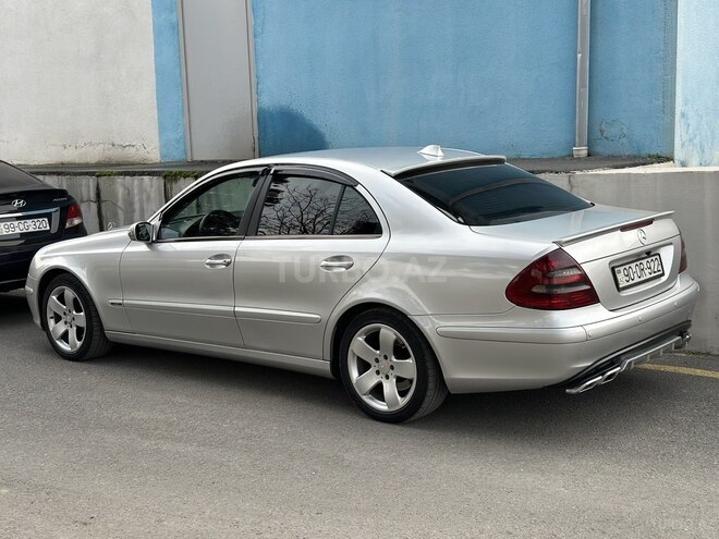 Mercedes E 220 d 2004, 410,000 km - 2.2 л - Bakı