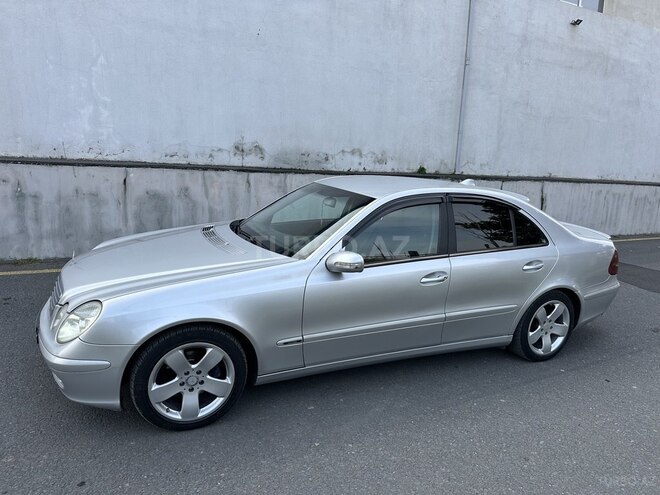 Mercedes E 220 d 2004, 410,000 km - 2.2 л - Bakı
