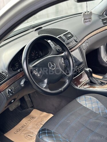 Mercedes E 220 d 2004, 410,000 km - 2.2 л - Bakı