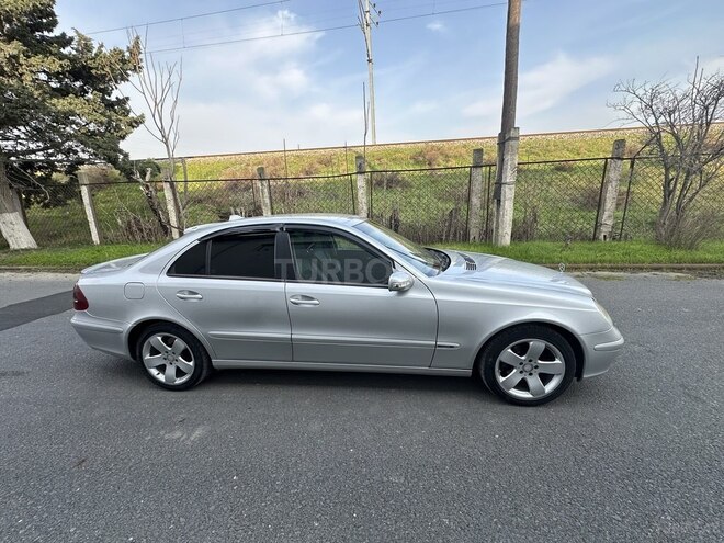 Mercedes E 220 d 2004, 410,000 km - 2.2 л - Bakı
