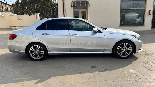 Mercedes E 220 d 2013, 295,000 km - 2.2 л - Bakı