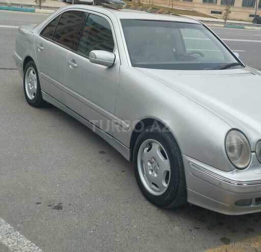 Mercedes E 280 2000, 290,000 km - 2.8 л - Sumqayıt