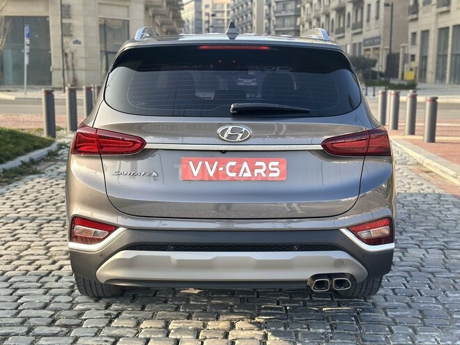 Hyundai Santa Fe-6