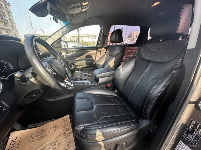 Hyundai Santa Fe-11