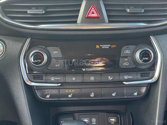 Hyundai Santa Fe-20
