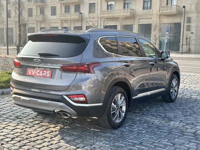 Hyundai Santa Fe-2