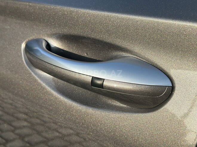 Hyundai Santa Fe-15