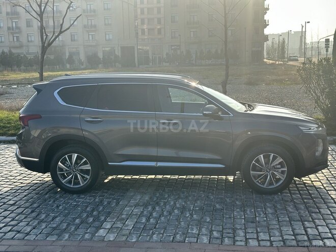 Hyundai Santa Fe-3