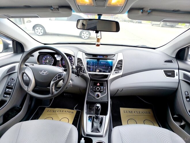 Hyundai Elantra 2015, 99,204 km - 1.8 л - Bakı