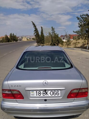 Mercedes E 240 2000, 238,000 km - 2.4 l - Şirvan