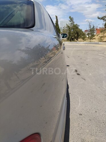 Mercedes E 240 2000, 238,000 km - 2.4 l - Şirvan