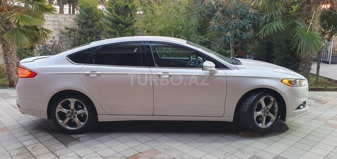 Ford Fusion (North America) 2015, 185,075 km - 1.5 l - Sumqayıt