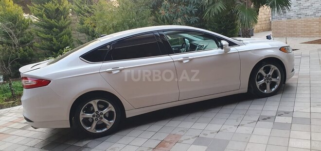 Ford Fusion (North America) 2015, 185,075 km - 1.5 l - Sumqayıt