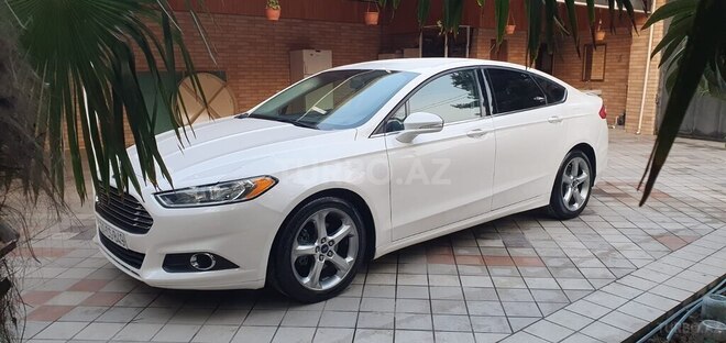 Ford Fusion (North America) 2015, 185,075 km - 1.5 l - Sumqayıt