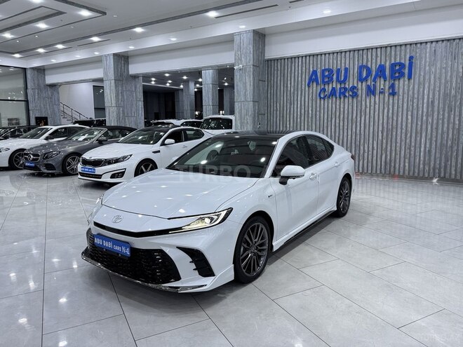 Toyota Camry-1