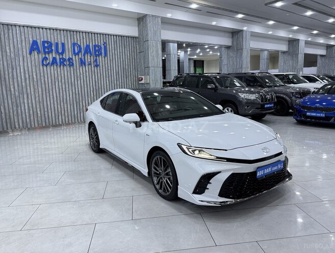 Toyota Camry-3