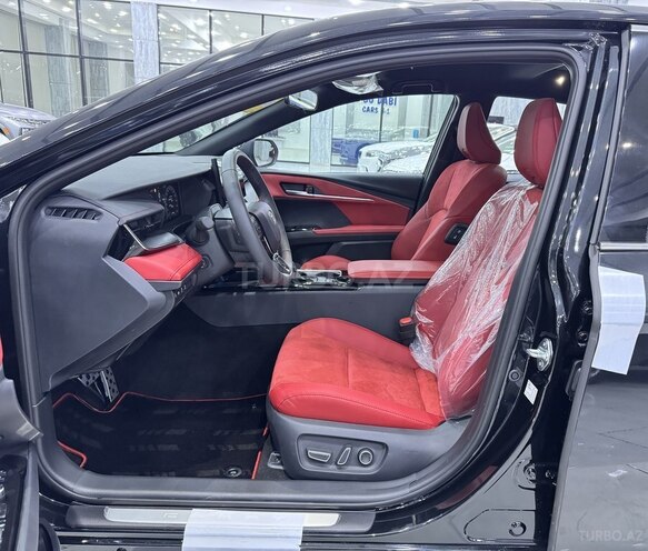 Toyota Camry-12