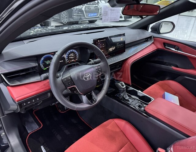 Toyota Camry-10