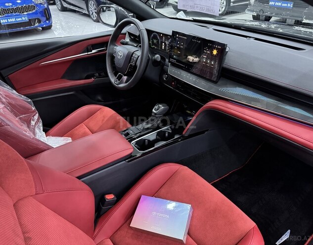 Toyota Camry-11