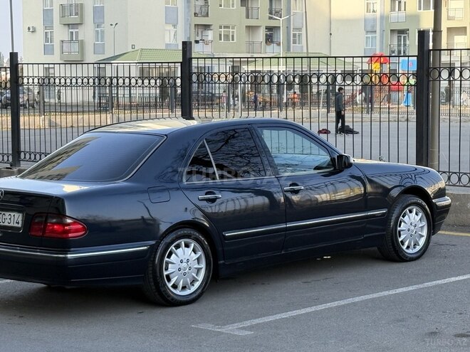 Mercedes E 200 2000, 321,013 km - 2.0 l - Gəncə