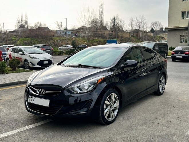 Hyundai Elantra 2015, 92,500 km - 1.8 л - Bakı