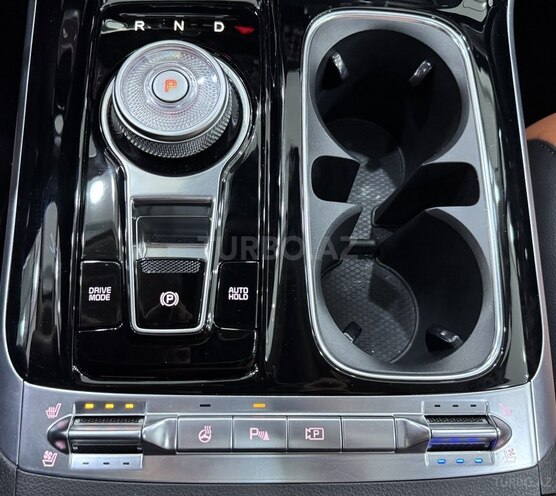 Kia Carnival 2023, 20,500 km - 2.2 l - Bakı