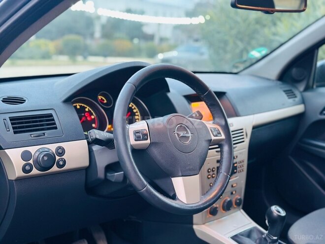 Opel Astra 2008, 272,000 km - 1.3 l - Bakı