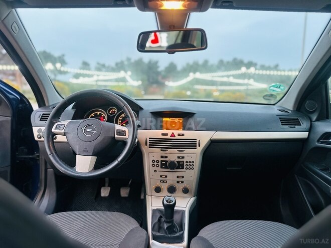 Opel Astra 2008, 272,000 km - 1.3 l - Bakı