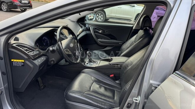 Hyundai Grandeur 2015, 136,000 km - 2.2 л - Bakı